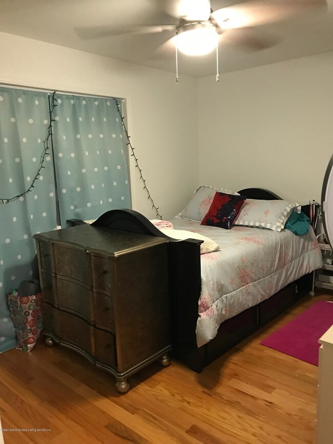 Foto del edificio - 232 Burgher Ave