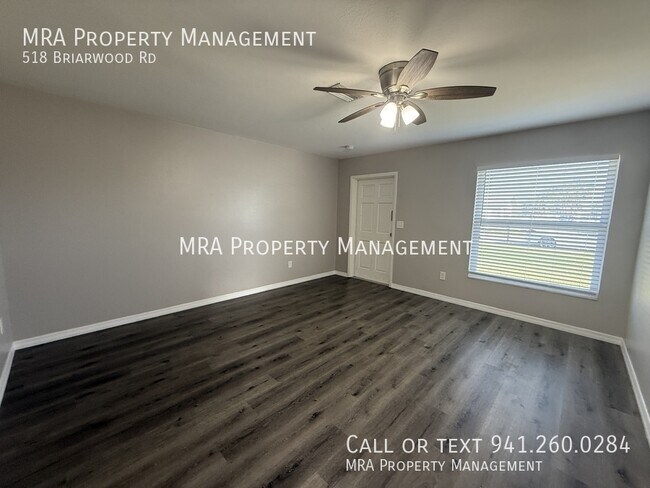 Foto del edificio - 518 Briarwood Rd