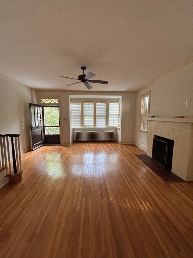 Foto del edificio - 1370 Sheridan St NW