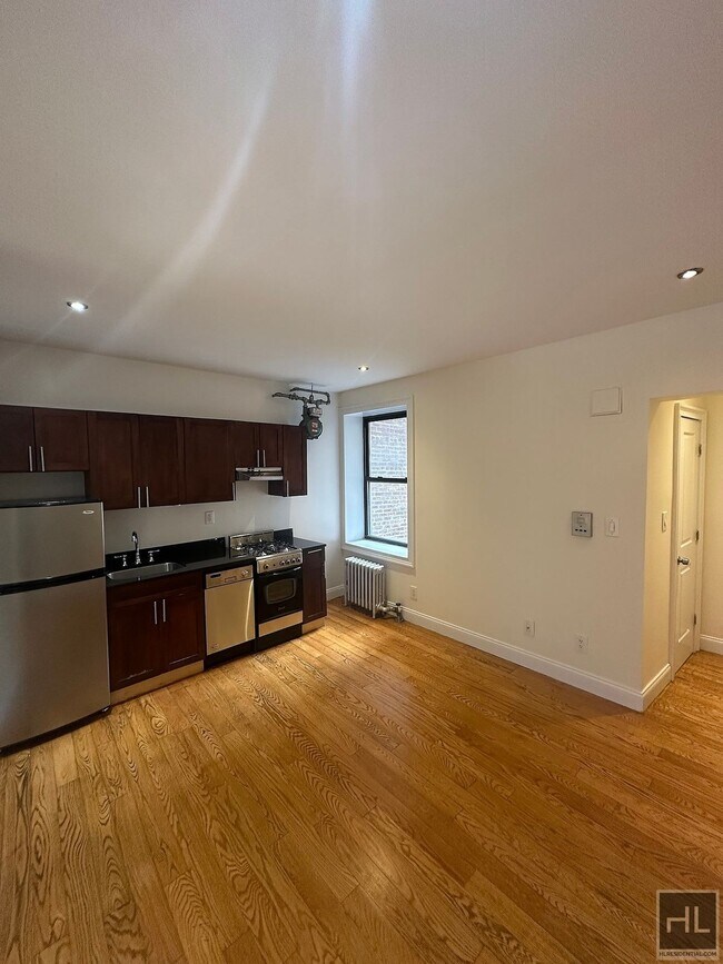 Foto del edificio - West 11th Street