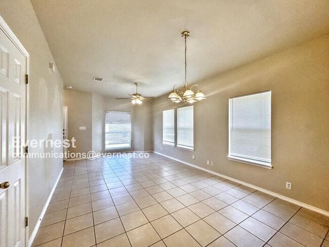 Building Photo - 3017 Douglas Fir Dr