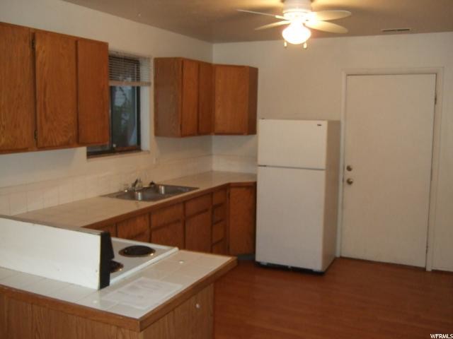 Building Photo - 265 Rigdon Ave