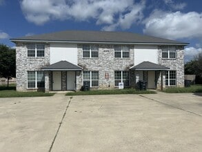 Building Photo - 4005 Doraine Ct
