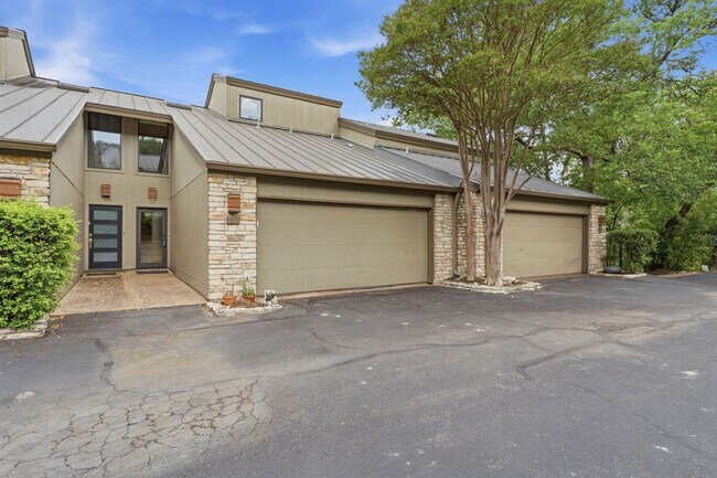 Foto del edificio - 1821 Westlake Dr