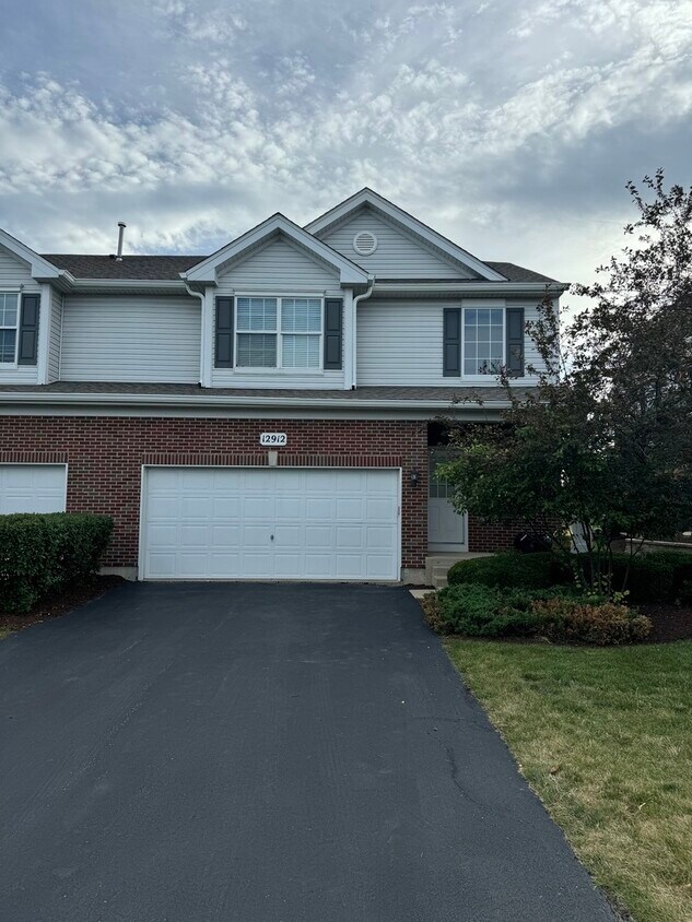 Foto principal - 12912 Conifer St