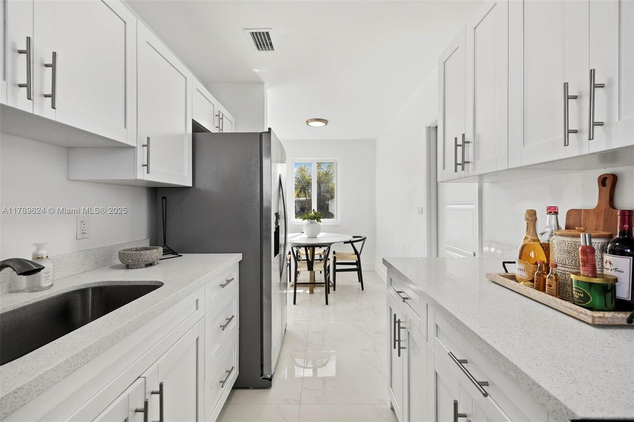 Foto principal - 10750 SW 43rd Ln