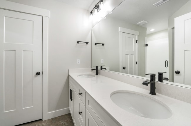 Foto del edificio - Pet Friendly Townhome in Willow Point – 3 ...