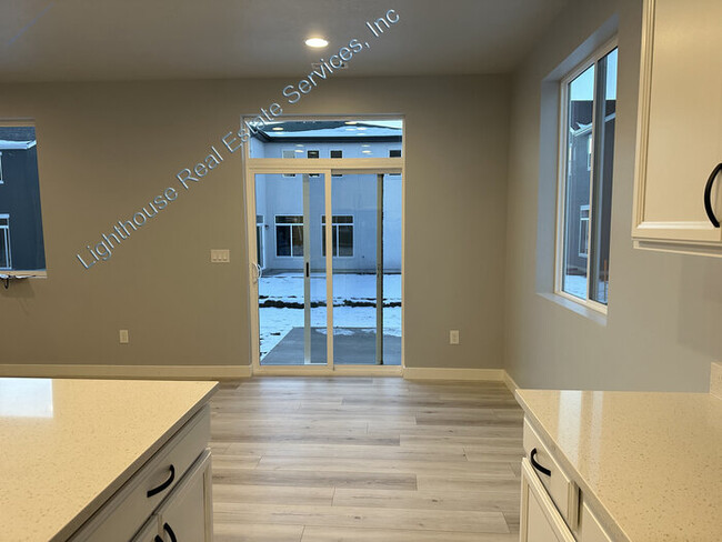 Foto del edificio - New American Fork 4 Bedroom Home!