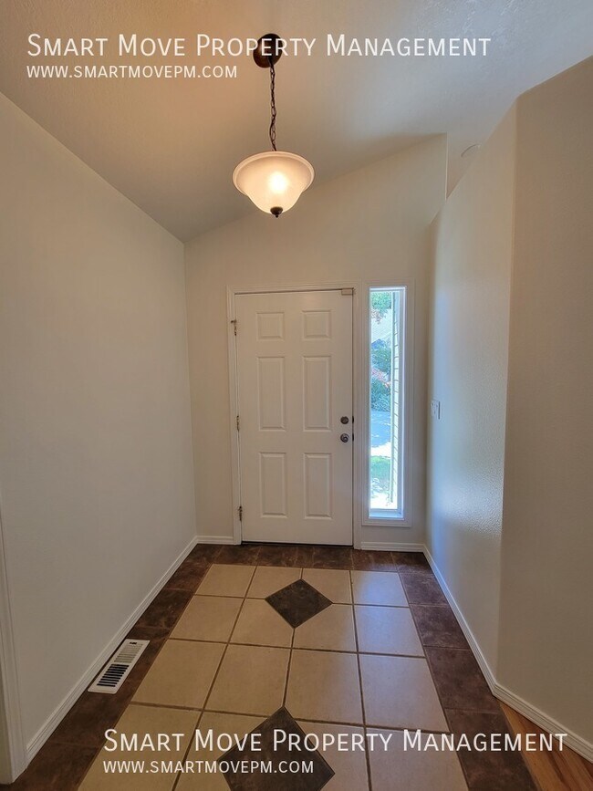 Foto del edificio - 9978 W Sleepy Hollow Ln