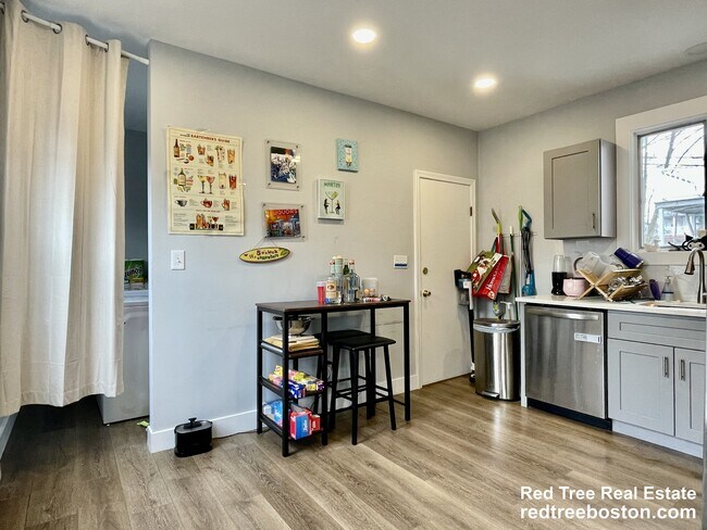 Foto del edificio - 11 Pearl Ter