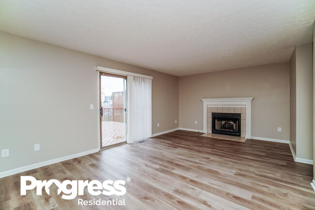 Foto del edificio - 3469 Oak Bend Blvd
