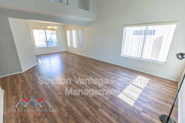 Foto del edificio - 1057 N Saguaro St