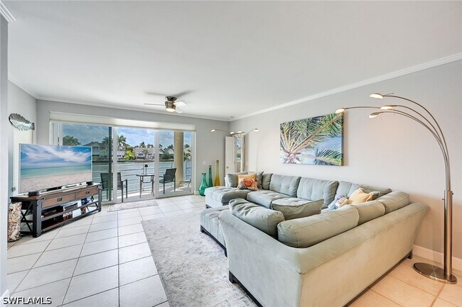 Foto del edificio - 4530 Gulf Shore Blvd N