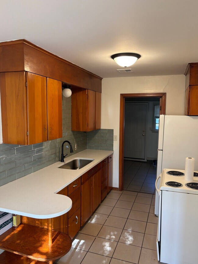 Foto del edificio - 4716 Arbor St