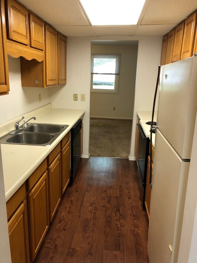 2252 Shawnee Dr, Madison, IN 47250 Townhome Rentals in Madison IN