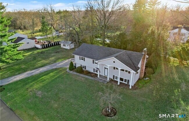 Foto del edificio - 1 Cottontail Rd