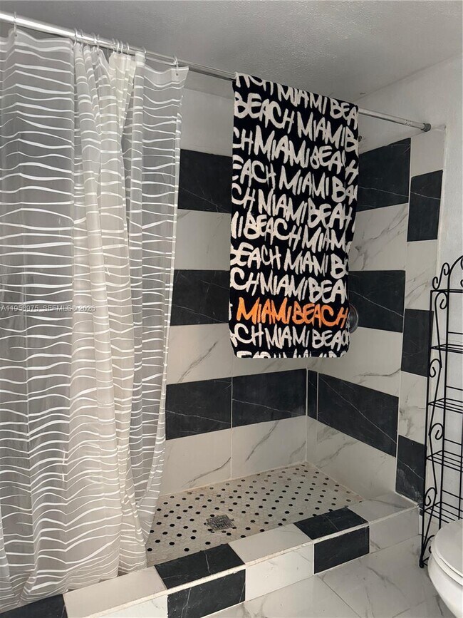 Foto del edificio - 1822 Cleveland St