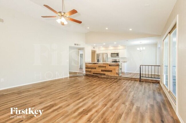 Foto del edificio - 17635 N 33rd Ln