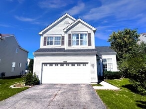 Building Photo - 2223 Periwinkle Ln