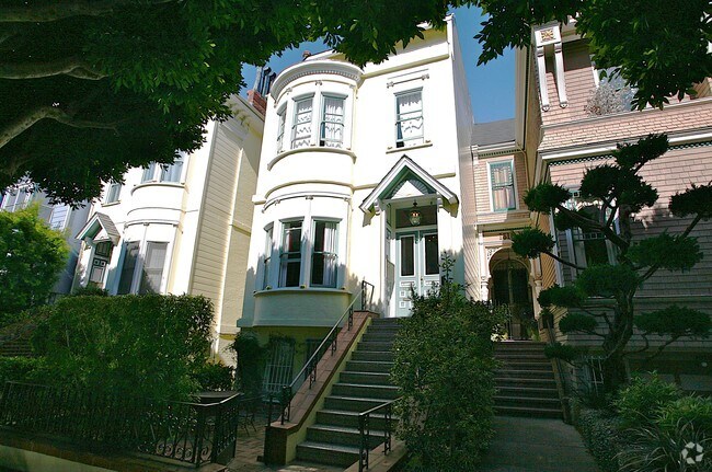 Building Photo - 1624 Vallejo St