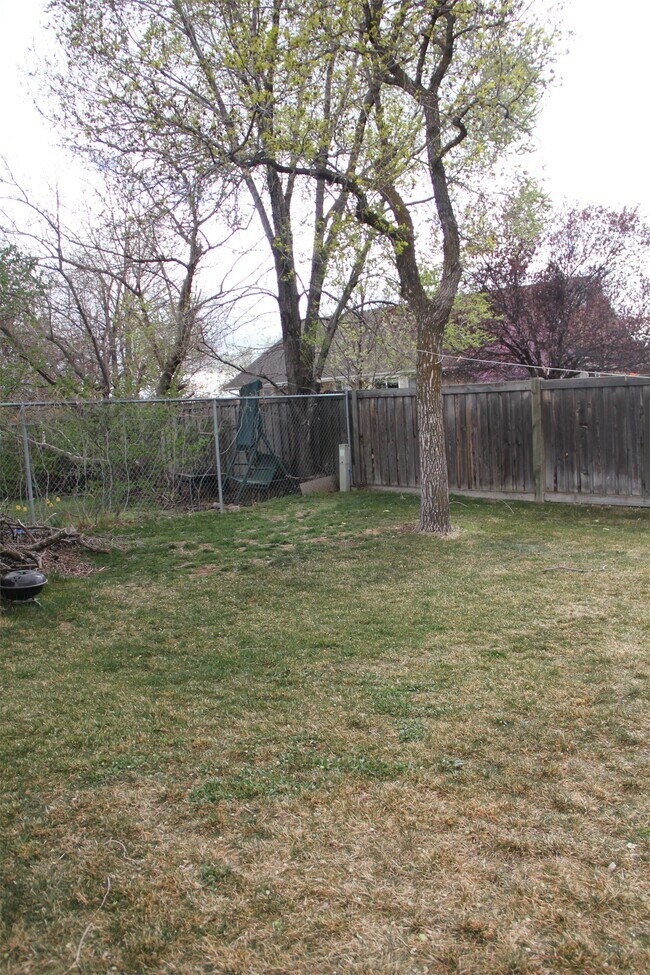 Foto del edificio - 545 N 800 E