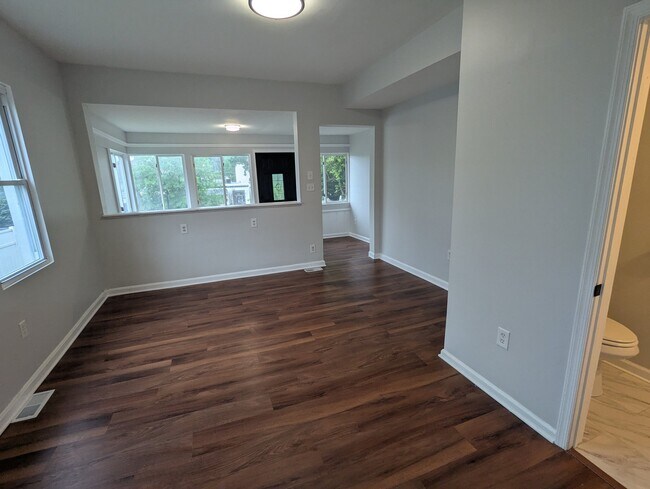 Foto del edificio - 5504 Carville Ave