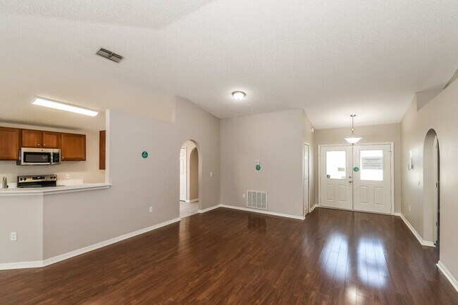 Foto del edificio - 9166 Upstream Ct