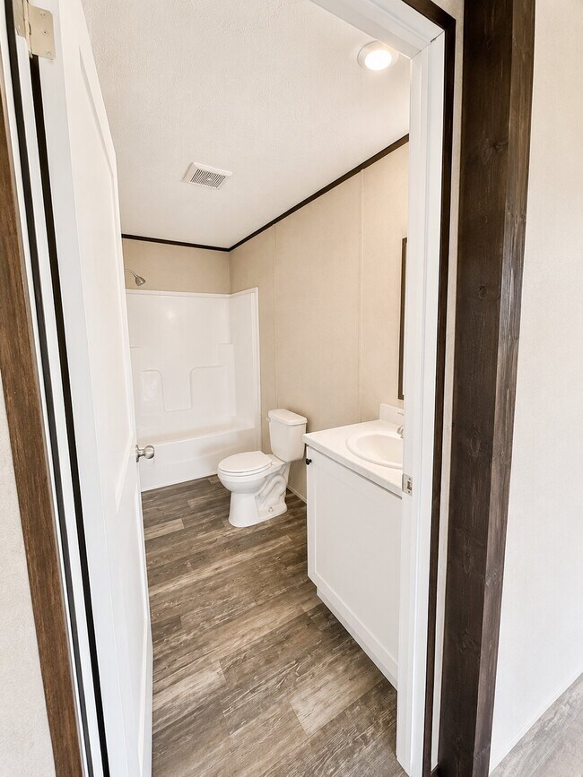 Foto del edificio - 161 Fowler Cir