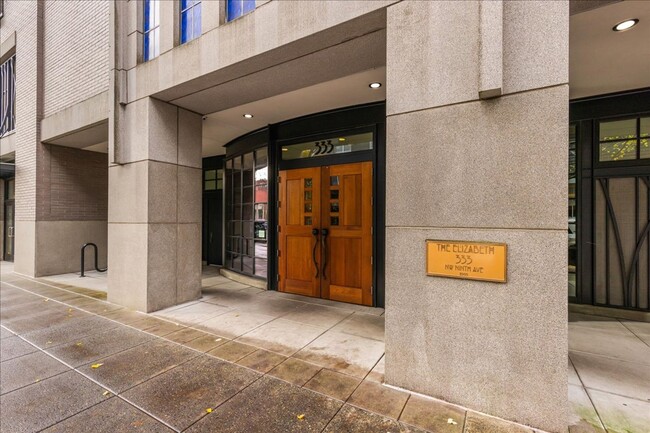 Photo - Modern Pearl District Condo – 1 Bedroom + ...