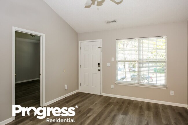 Building Photo - 3035 Westwinds Ct