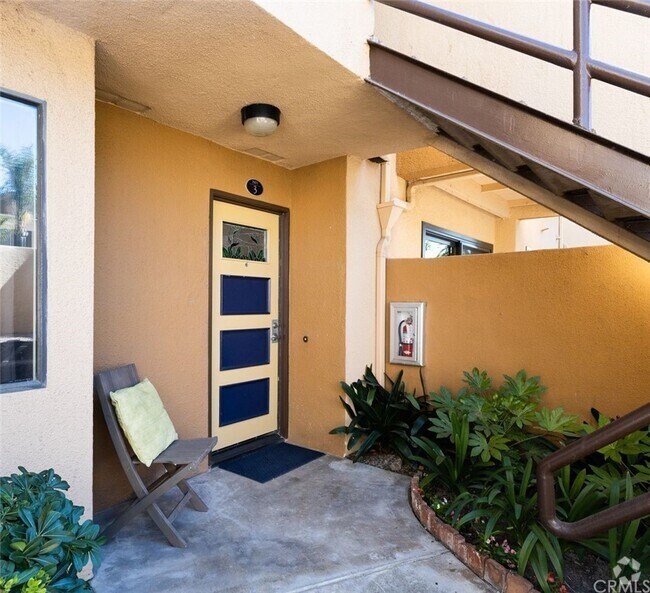 Building Photo - 25671 Le Parc