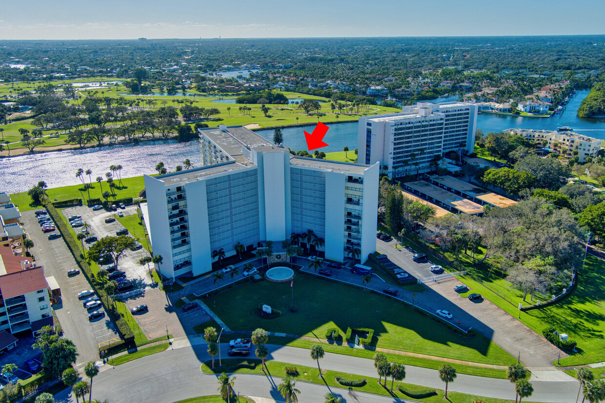 Foto principal - 336 Golfview Rd