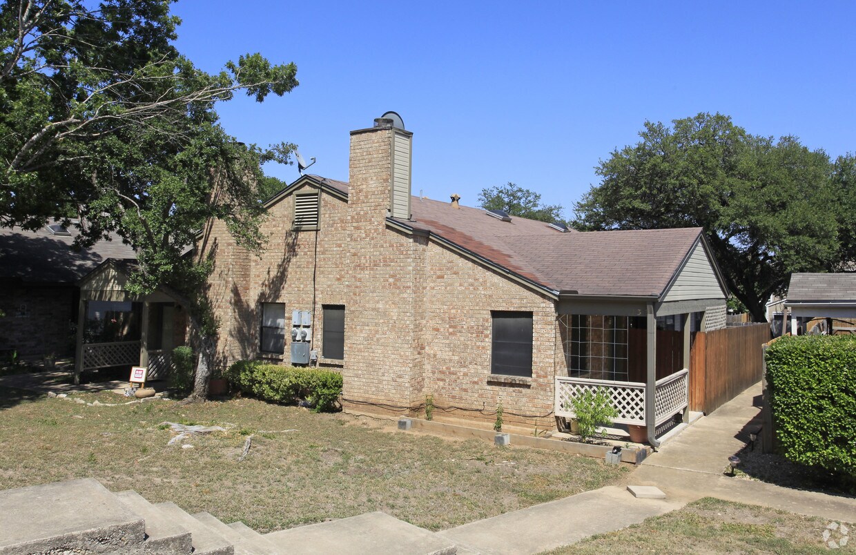 Primary Photo - Beauregard Oaks Duplex Condos