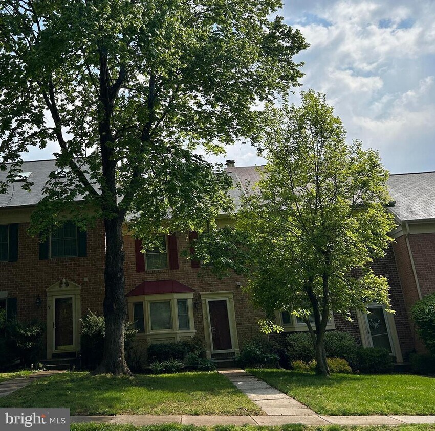 7 Victoria Falls Dr, Sparks Glencoe, MD 21152 Townhome Rentals in