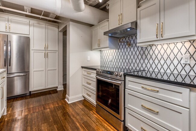 Photo - 32 Peachtree St SW Apartment