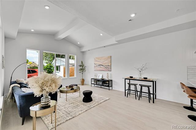 Foto del edificio - 8530 W 52nd Ave