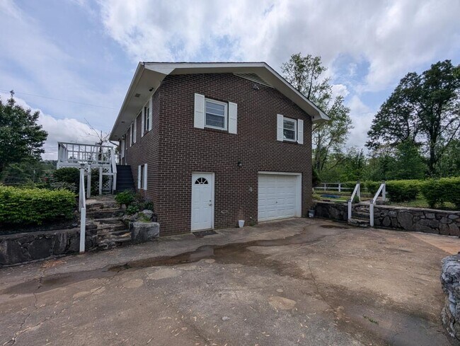 Foto del edificio - 505 N Stanwood Ln