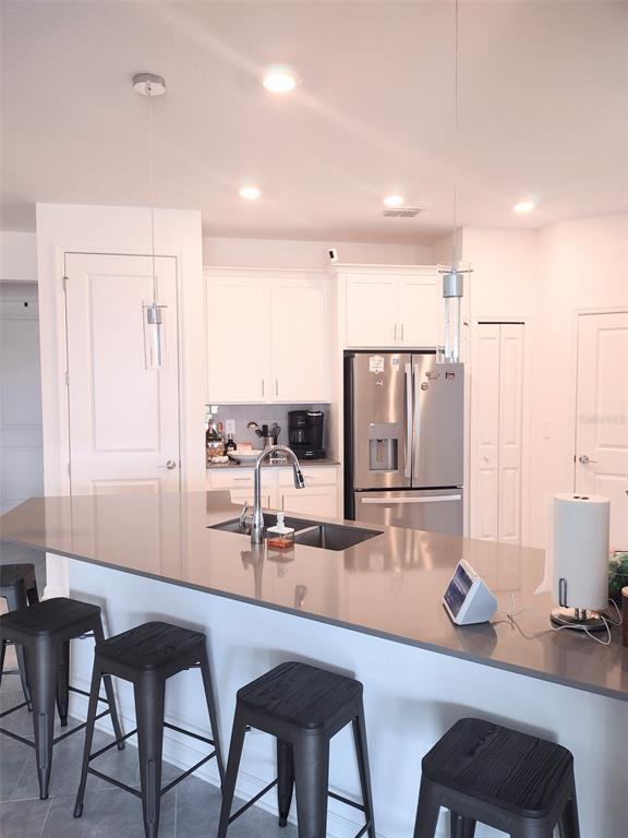 Foto del edificio - 6456 Needle Wy