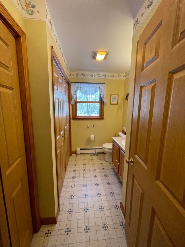 Building Photo - New listing!! A beautiful 3 bedroom 2.5 ba...