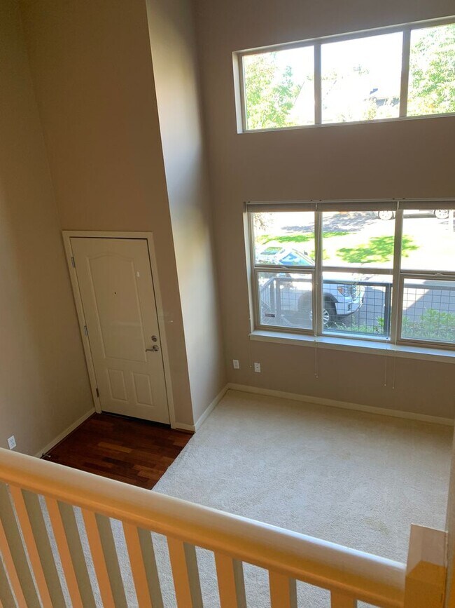 Building Photo - $2200.00 2 Bedroom/2.5 Bath/Garage Townhom...