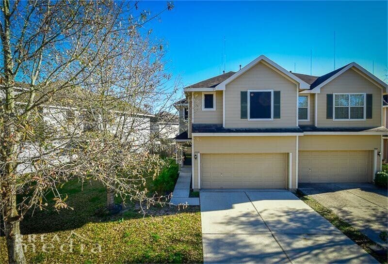 Primary Photo - 2923 Loganberry Park Ln