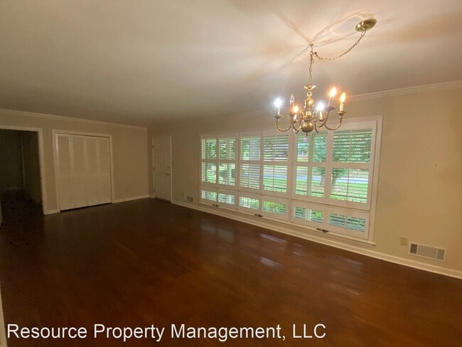 Building Photo - 3 br, 2 bath House - 745 Holly Drive