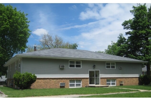 Foto principal - 622 E Walnut St