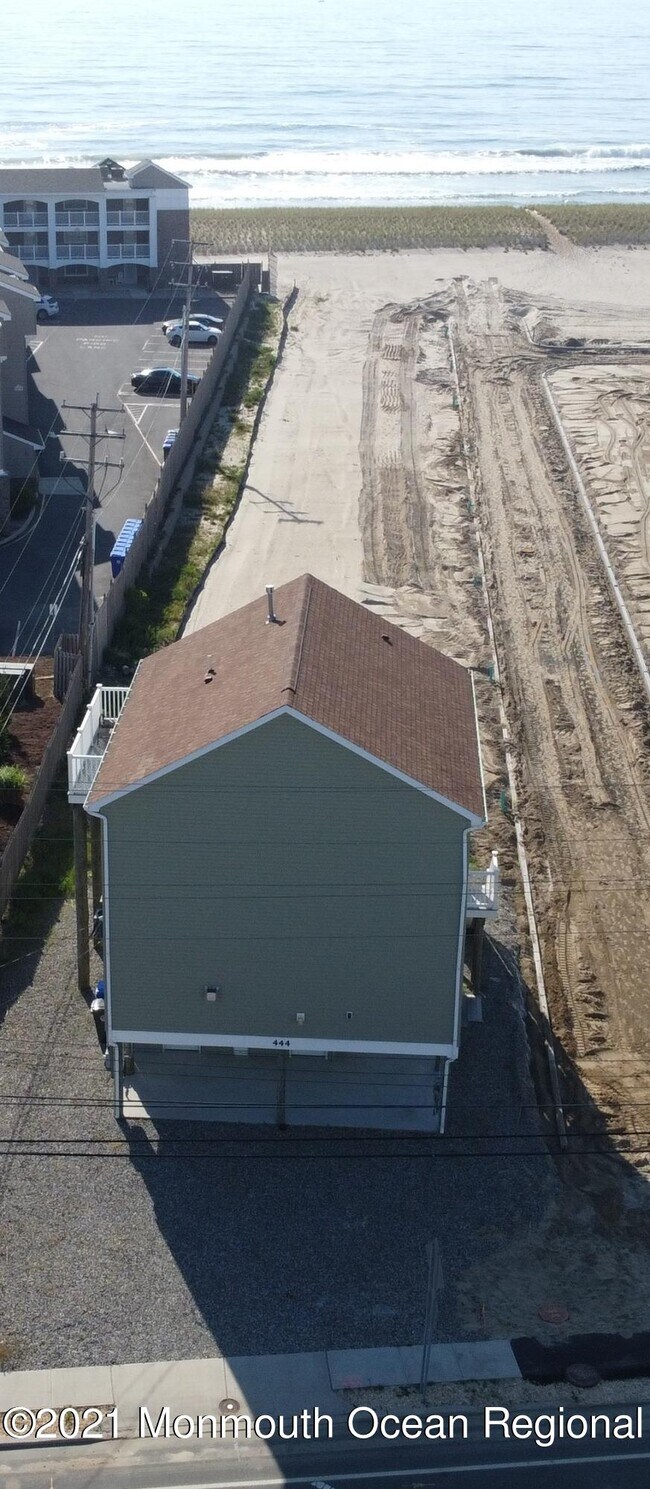 Building Photo - 476 NJ-35