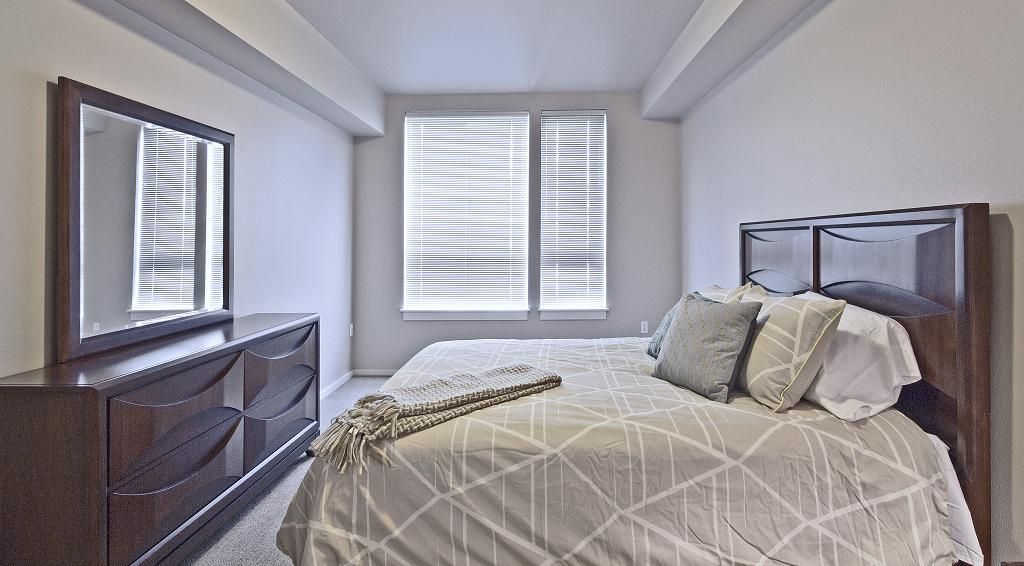 Foto principal - 5101 25th Ave NE