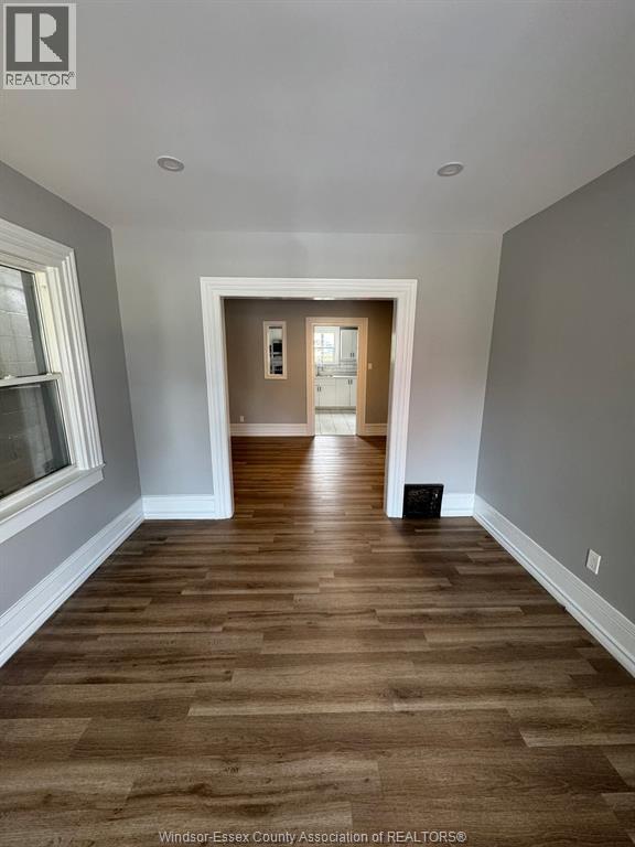 Photo du bâtiment - 2181 Howard Ave