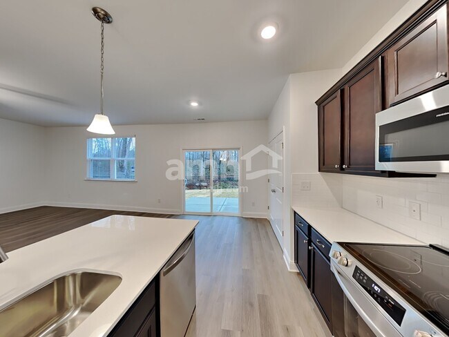 Building Photo - 3913 Kindness Wy