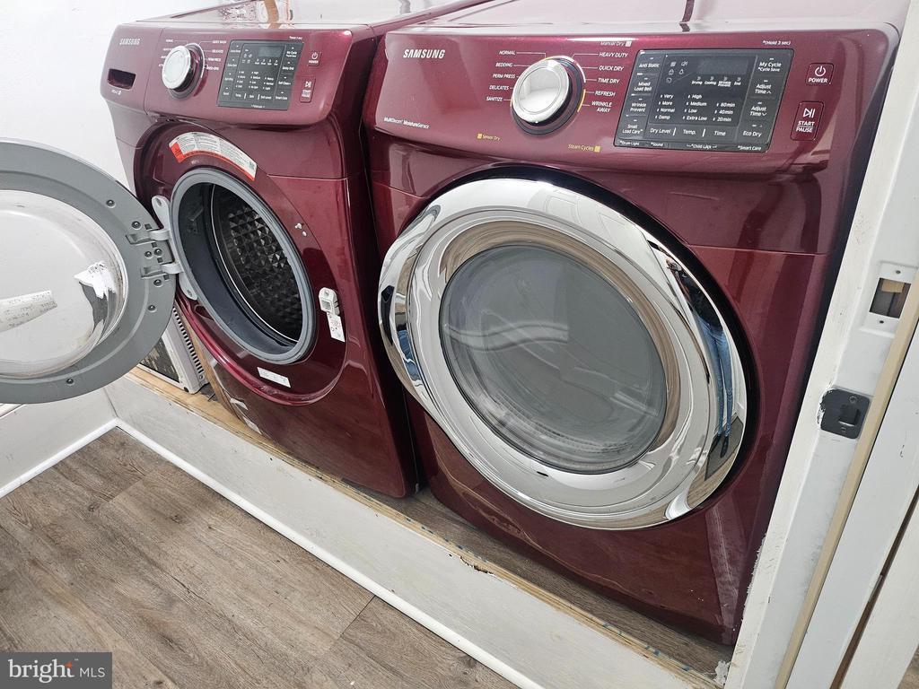 Foto del edificio - 334 N Market St