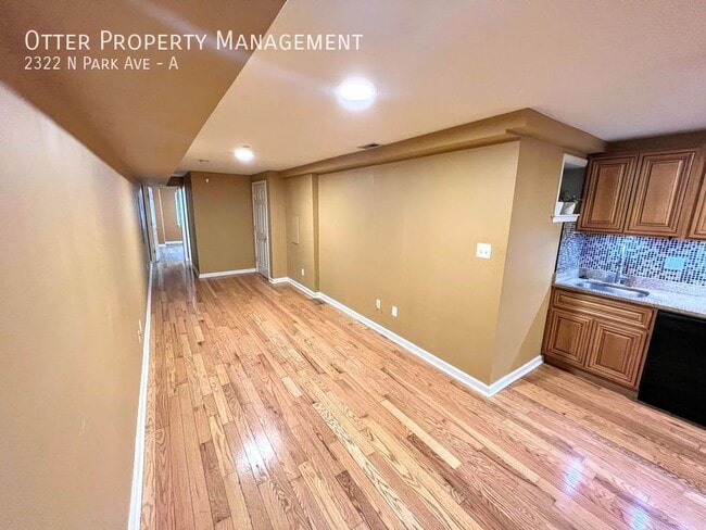 Foto del edificio - 2322 N Park Ave