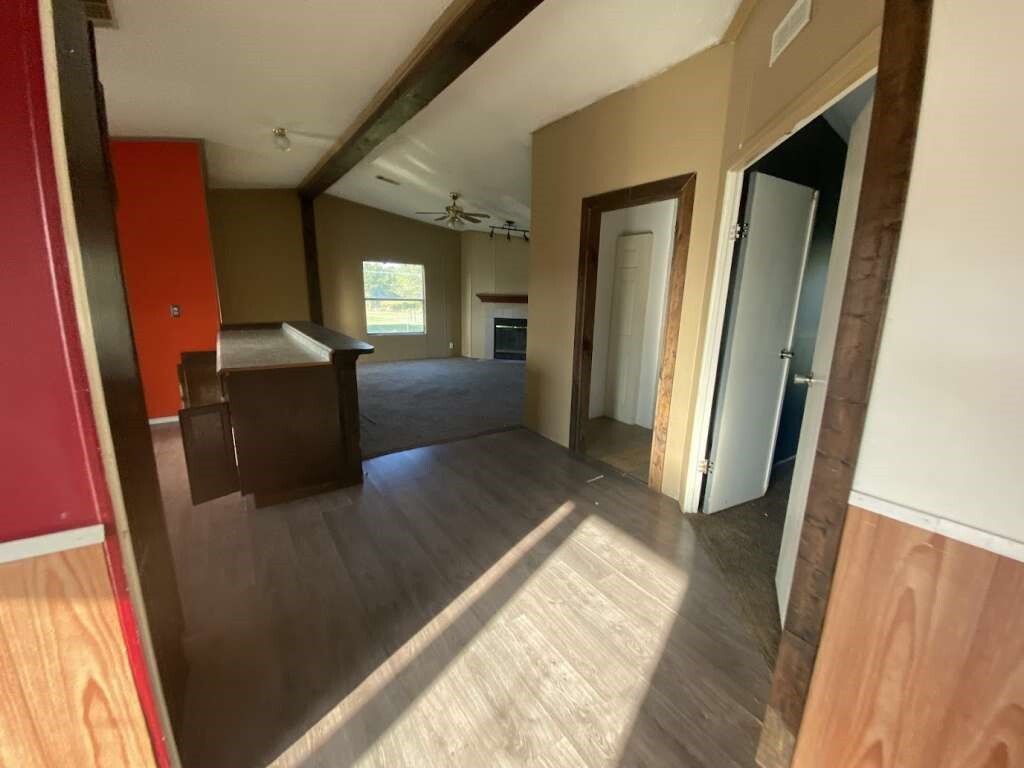 Foto del edificio - 102 Bailey St